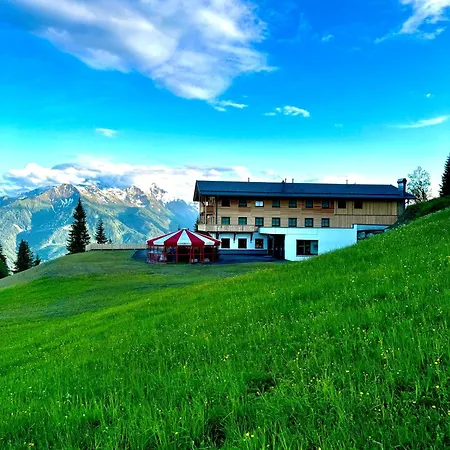 Glockneralm - Hiking- And Skihotel Exklusively Accessible By Cable Car-2